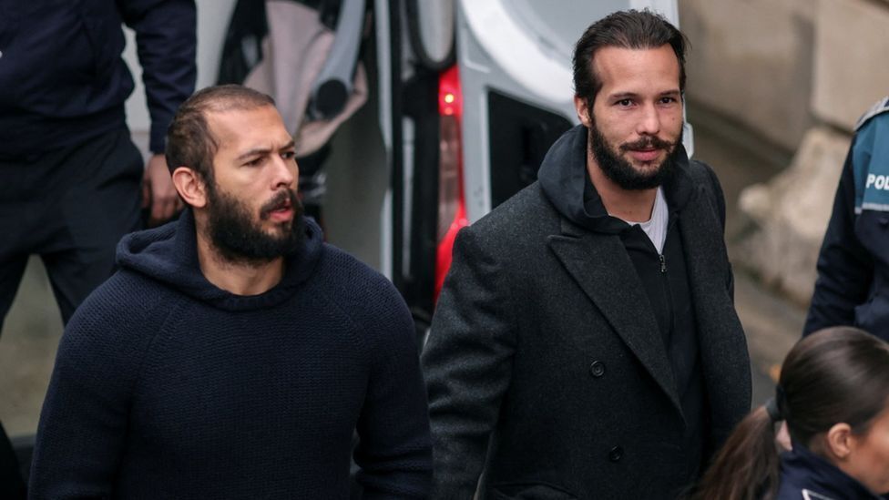 Эндрю Тейт: срок содержания братьев под стражей в Румынии продлен еще на месяц