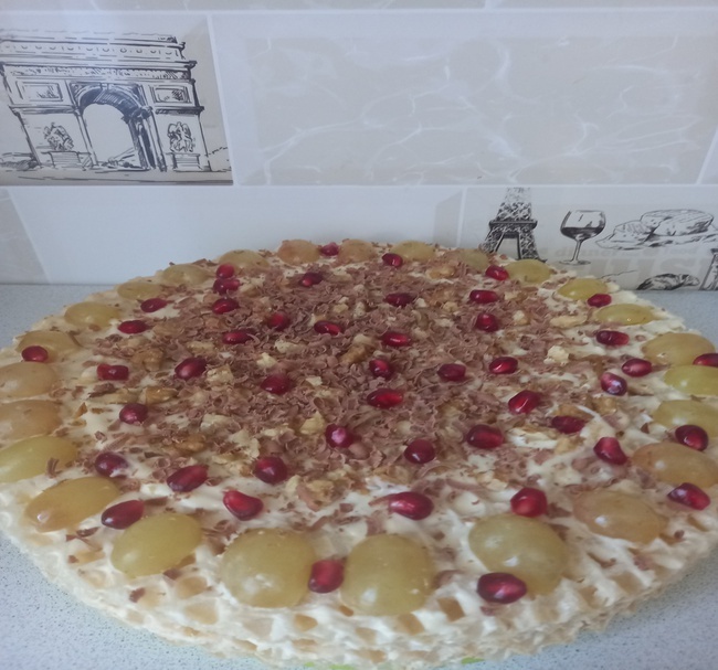 Вафельный торт фруктовая поляна.