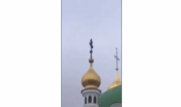 Попытка ценой предательства спасти святыни тщетна: о новых раскольниках из УПЦ