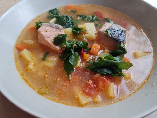 Рыбный суп с овощами