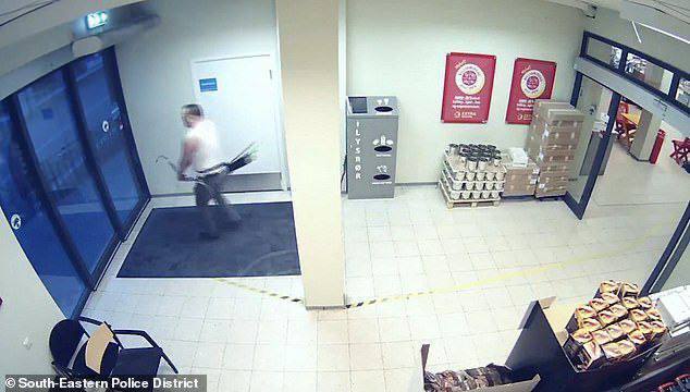 Психические расстройства стали мотивом стрельбы из лука в Норвегии