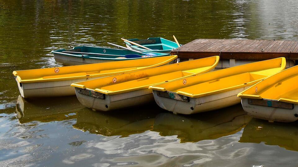 Кадры с места гибели трех людей на лодке в Подмосковье