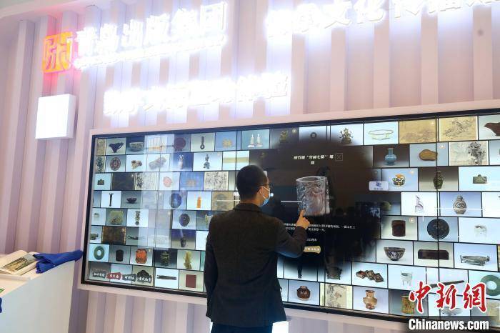 Циндао, Шаньдун: Интеллектуальный культурный туризм "Черная технология" создает привлекательный внешний вид