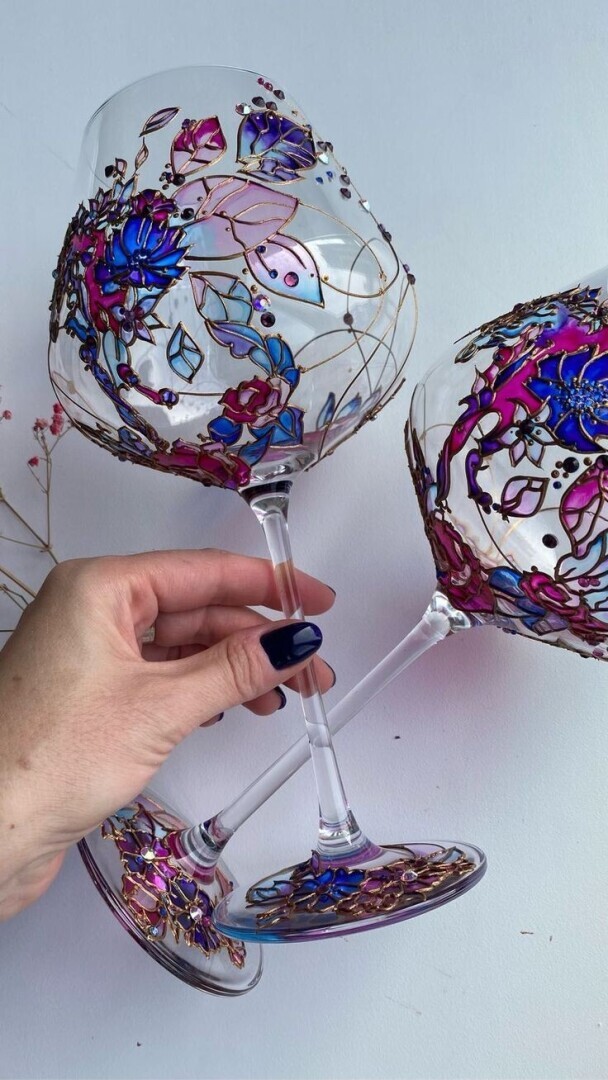 История завораживающего искусства💫