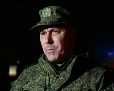 Мурадова отстранили от командования группировки "Восток". Новым командующим назначен генерал-лейтенант Кузьменко.
