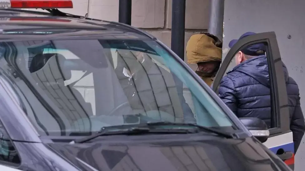 Эвану Гершковичу может грозить до 20 лет лишения свободы, так как ФСБ заявляет, что он «собирал секретную информацию».