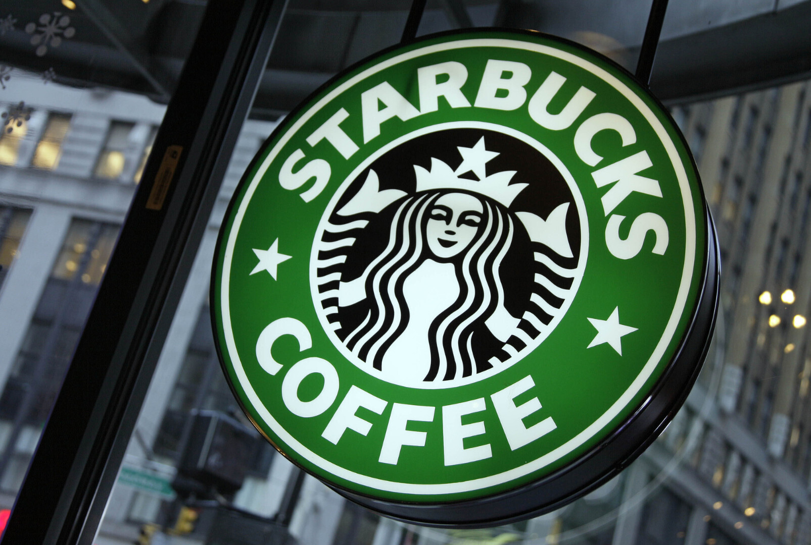 Говард Шульц из Starbucks отрицает, что сеть против профсоюзов