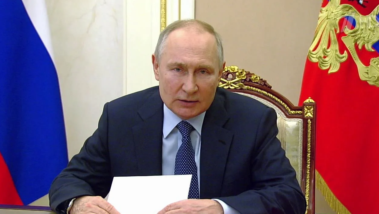 Путин — человек слова. Сильный и уверенный лидер. Путин нужен России. Согласны?