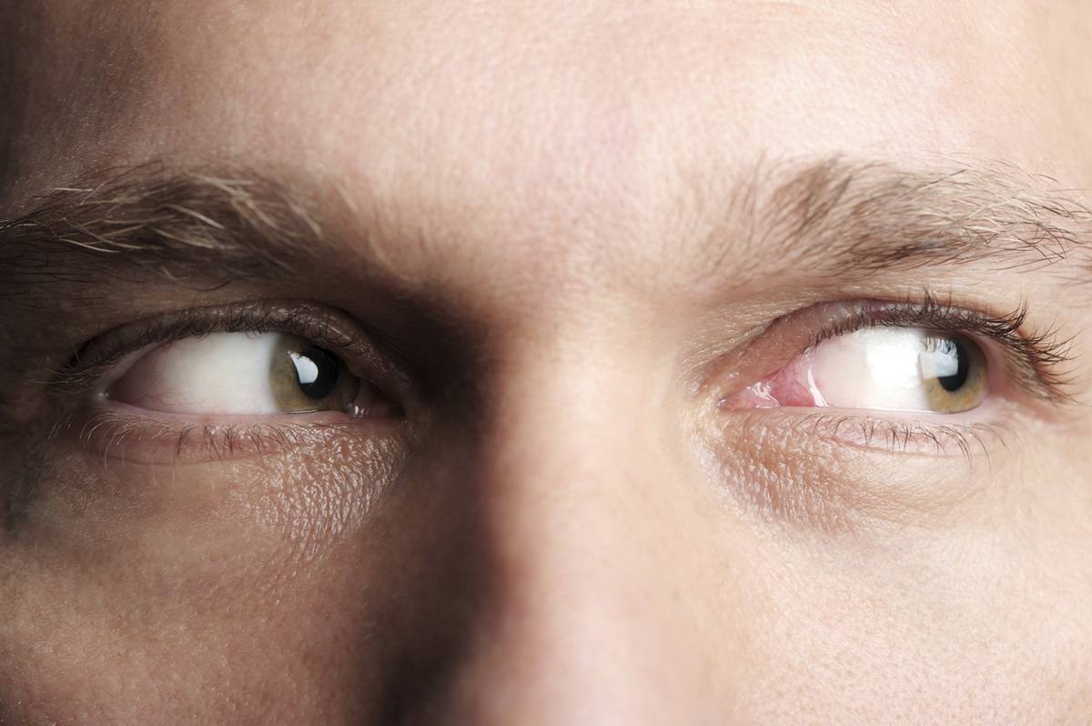 Почему у нас бегают глаза, когда мы думаем?