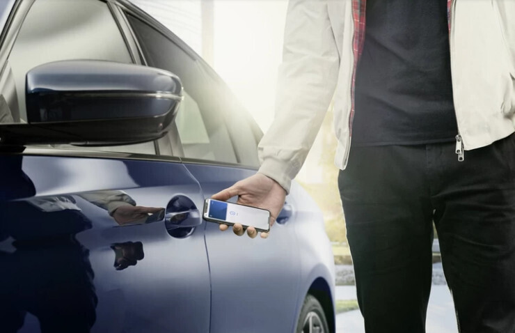 Google Maps, Android Auto. Google не забывает о водителях.