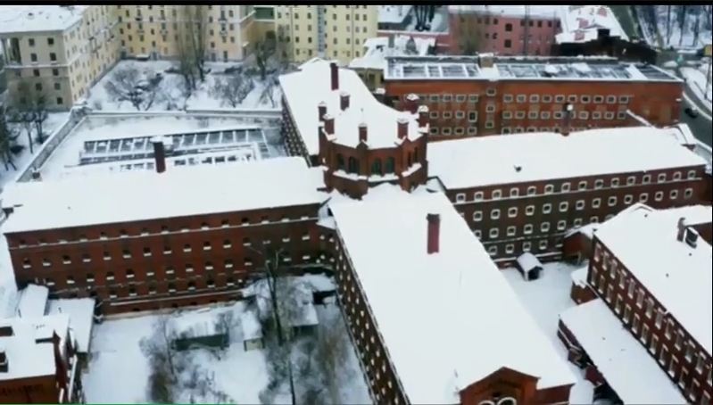 В ожидании нового сезона, я решил пересмотреть предыдущий сезон. Так как напрячь свою память. Поскольку прошло чуть больше года, тем - освежил память.