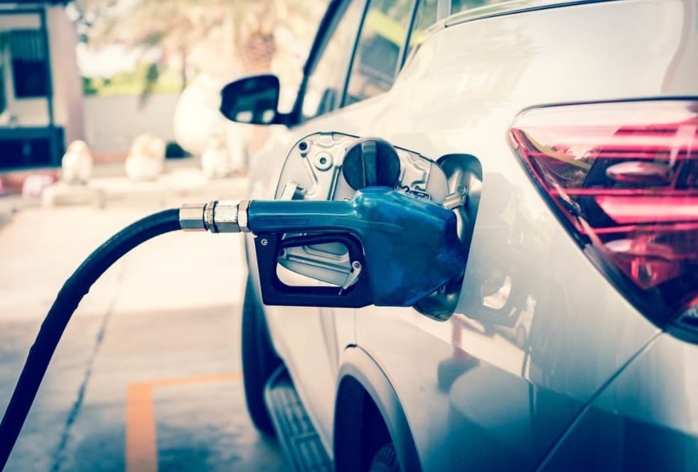 Заливайте бензобак полнее