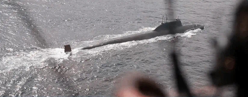 Норвегия с опаской наблюдает, как российские подводные лодки и авиация усиливают арктическое патрулирование.