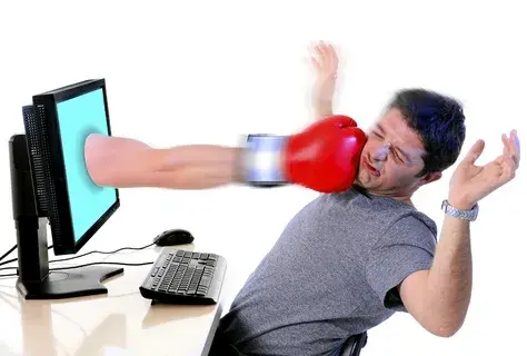 От Достоевского до Эпохи оскорблений: люди становятся тем злее, чем безнаказанней они есть