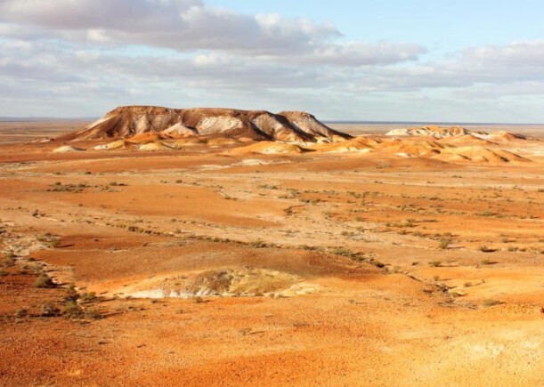 Более 1500 человек живут под землей