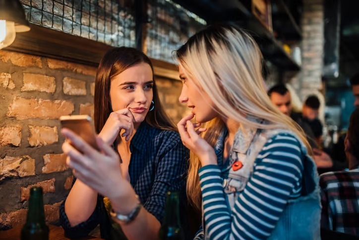 Пьяные СМС: Почему это плохо и как перестать это делать