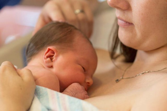 Польза грудного вскармливания для ребенка