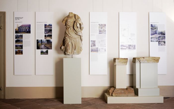 Безголовая красавица