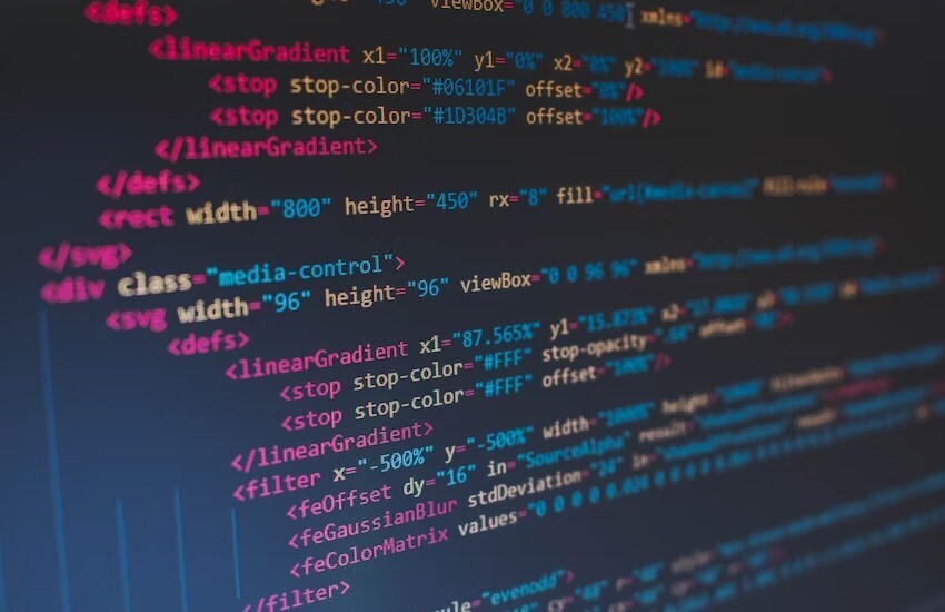 5 преимуществ изучения языков программирования для развития карьеры в современном мире технологий