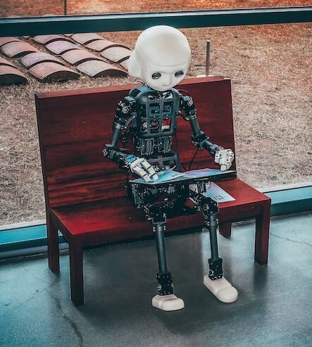 Искусственный интеллект в образовании: как он может изменить будущее учебного процесса?