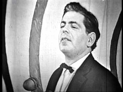 Получите - не распишитесь! Теперь военнообязанных граждан будут уведомлять о призыве на службу электронно