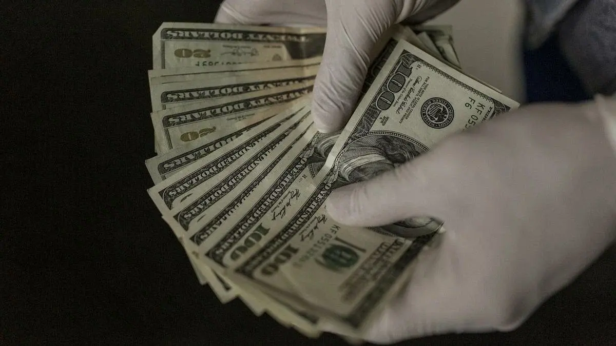 Курсы доллара и евро, что будет в апреле 2023г: Прогноз экспертов на апрель 2023:Что будет с рублем в апреле рост или падение ?