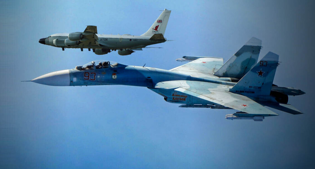 "UkraLeaks": британский самолет-разведчик чуть не сбил российский истребитель! - "Ракета не сработала".