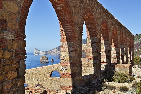 Испания или Италия? Вам заплатят за переезд в города, где не хватает новых жителей.