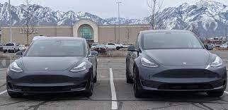 Tesla снова снижает цены на электромобили Model 3 и Model Y: что это значит для потребителей и конкурентов?
