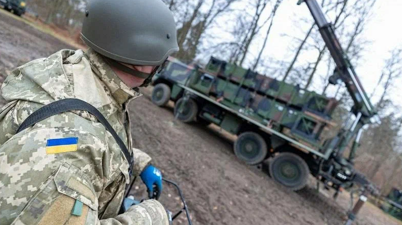 На Украину прибыли системы ПВО Patriot из Германии, с дальностью поражения до 150 километров
