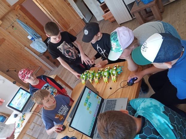 Детские лагеря с кешбэком в 2023 году: купить путевку онлайн, реальные отзывы, фотографии и другая полезная информация о будущем отдыхе ребенка