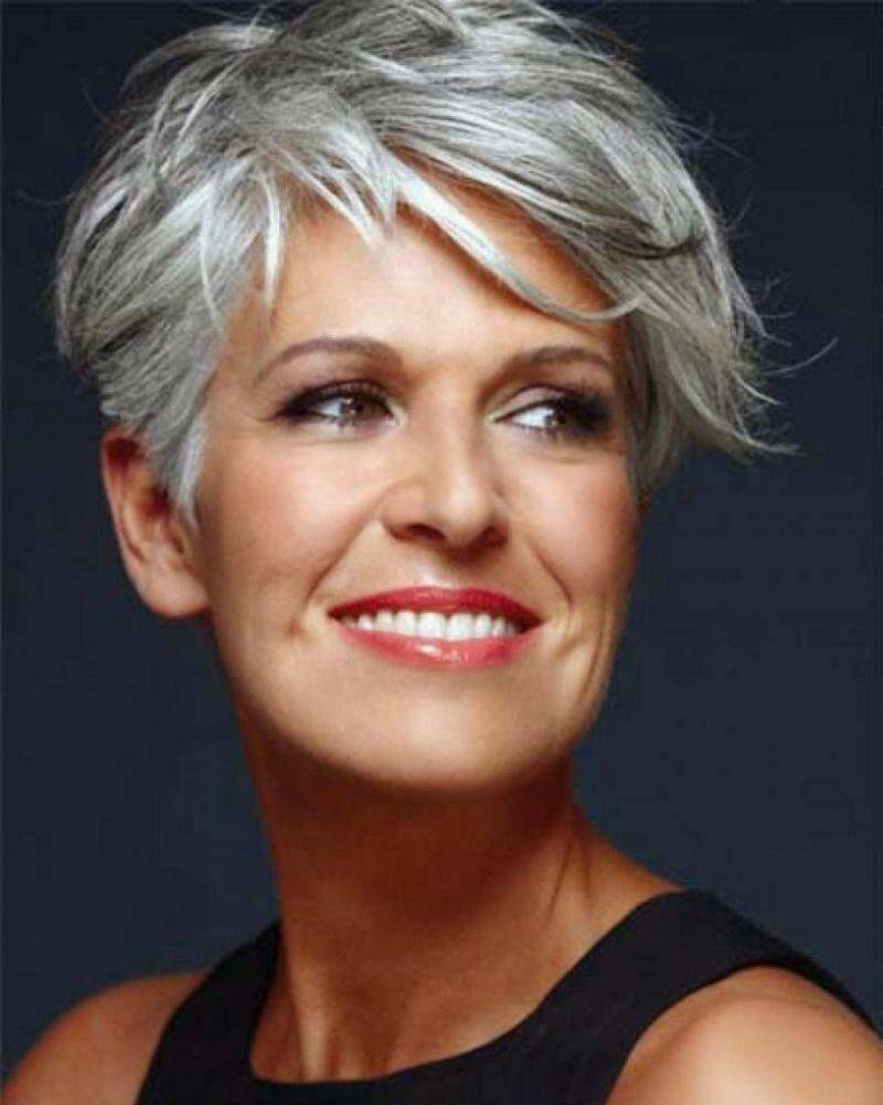 Прически, которые сделают любую женщину моложе на несколько лет