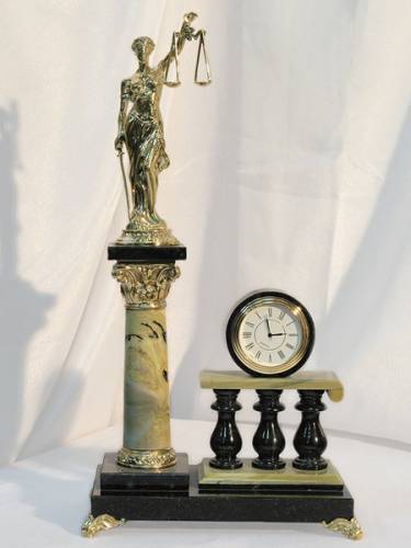 Заламинировал документ – лишился отпуска!