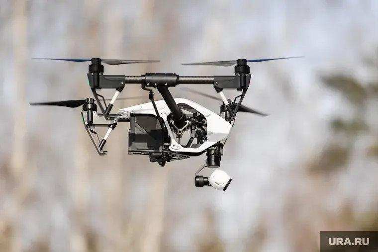 Российские военные сбивают дроны без помощи оружия