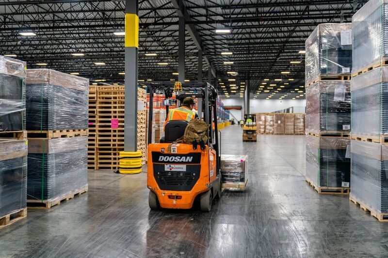 S США в «худшем из двух миров» с высокой инфляцией и замедлением роста ВВП