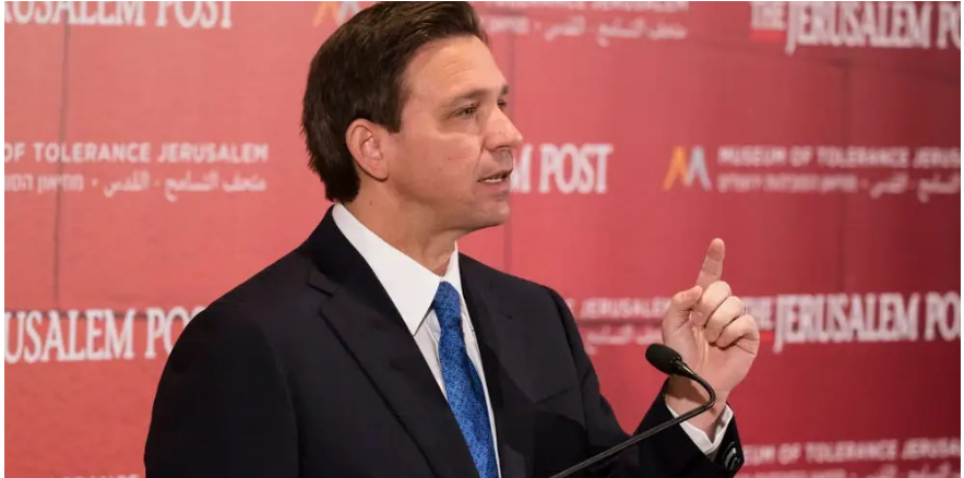 Американский губернатор уличил в «плении» офицеров в Гуантанамо