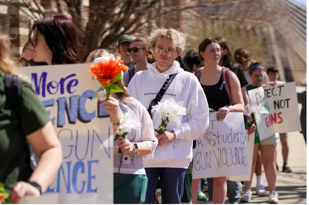 Стрелок в штате Мичиган убил троих!