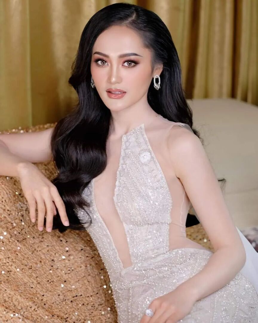 Пайенгкса Лор (красивые девушки и женщины)