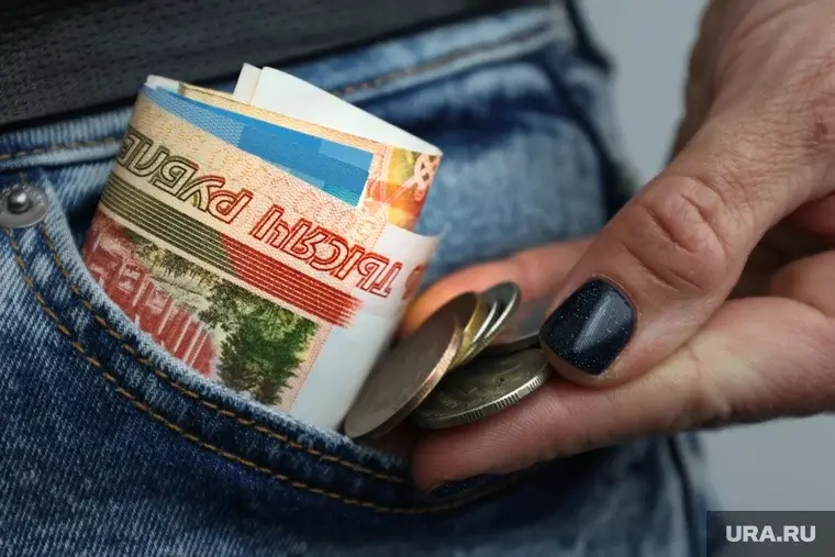 В Госдуме хотят изменить Трудовой кодекс и увеличить оклады