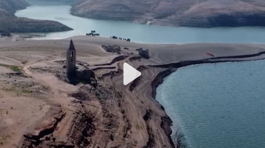 Исчезающие озера, погибший урожай и вода, собранная на грузовиках: пострадавшая от засухи Испания иссякает