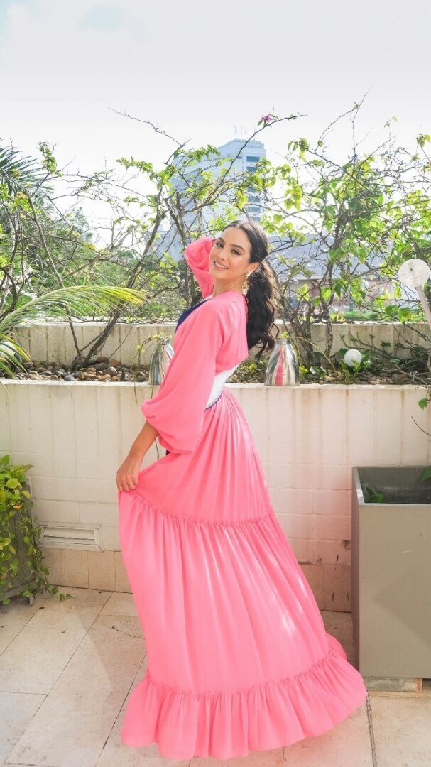 Алехандра Венгоеча (красивые девушки и женщины)