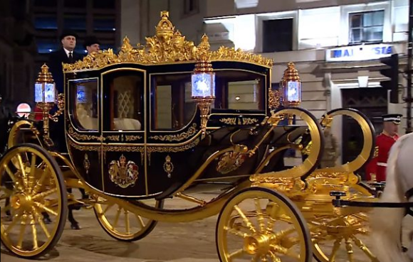 Мужчина арестован у Букингемского дворца