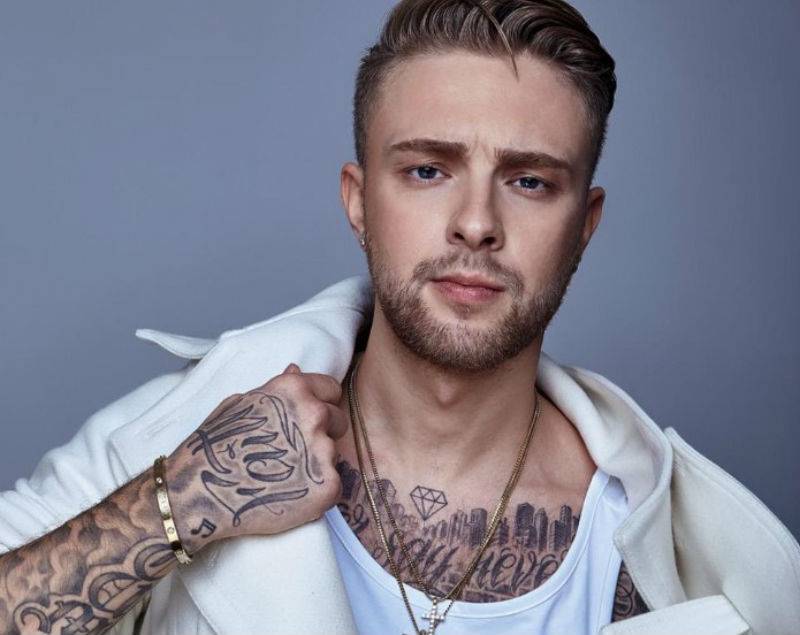 Горячие голоса России. Топ - 5 Российских певцов.