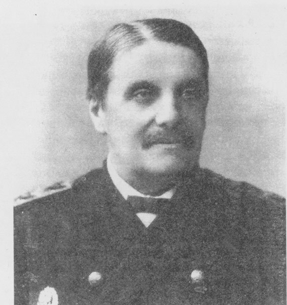 Водолазы ищут клады. И не только. Праздники в России. День водолаза.