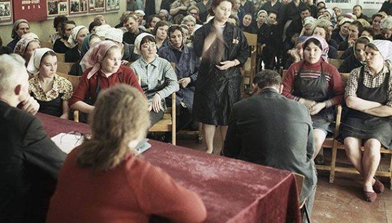 "Необычные традиции и обычаи СССР: как они существовали и что они означали"