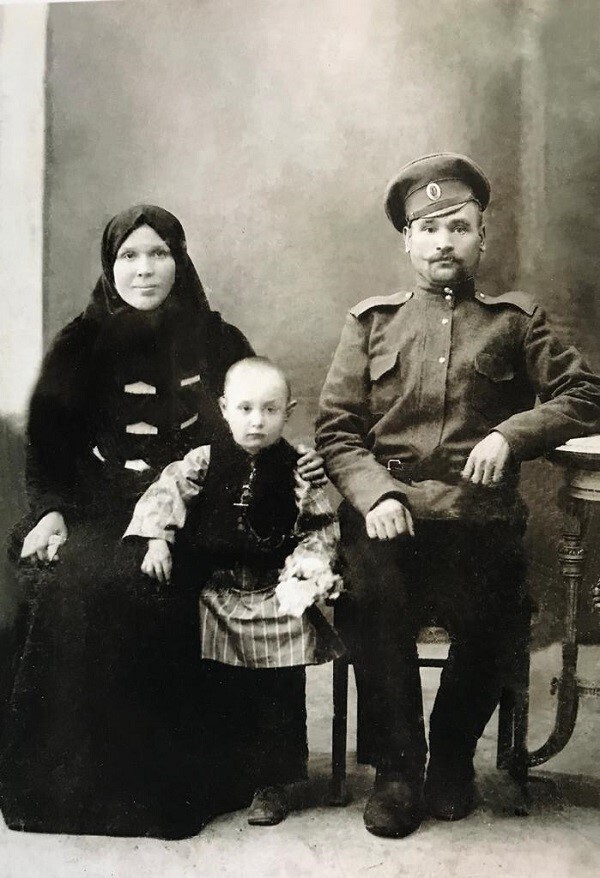 Празднику великой Победы посвящается: боевой путь ефрейтора Рыбникова