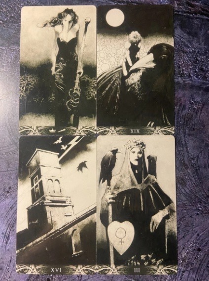 Таро расклад: Анализ ваших отношений с партнером онлайн.