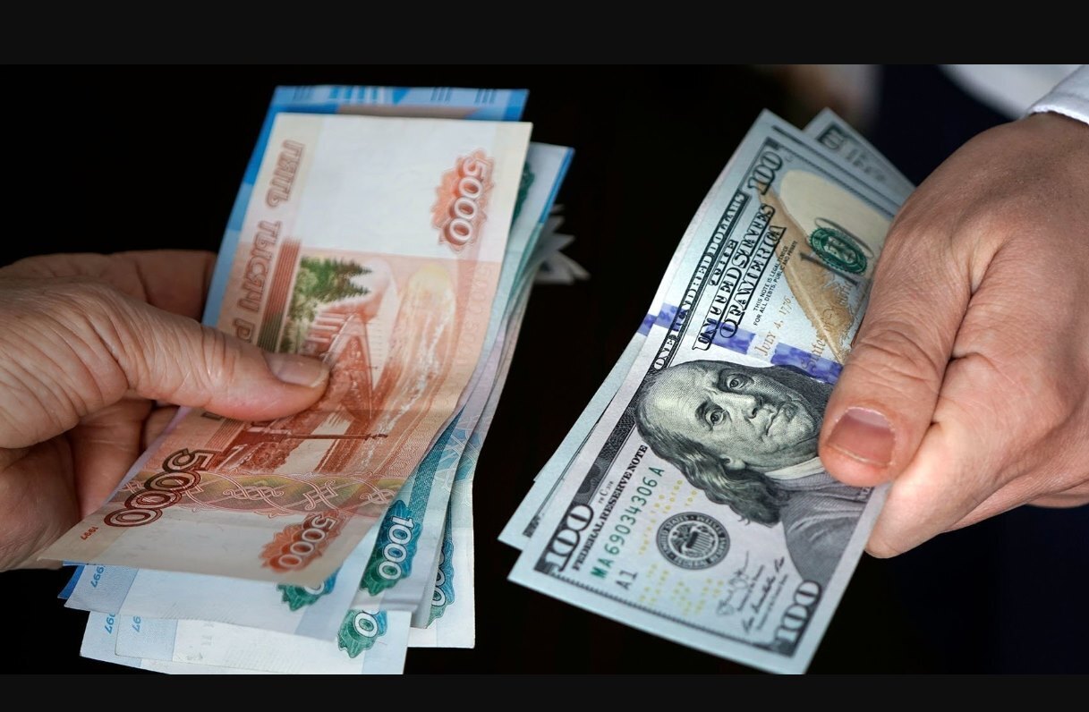 100 рублей за доллар – вопрос времени. Почему я советую сейчас избавляться от рублей и покупать доллары или евро