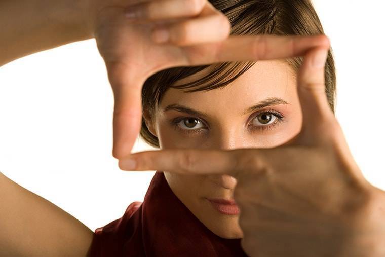 Как овладеть зрительным контактом и вызвать доверие в любом разговоре