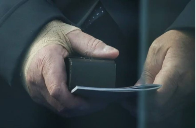 Президент Беларуси Александр Лукашенко не смог присутствовать на завтраке с президентом России Владимиром Путиным 10 мая из-за.....